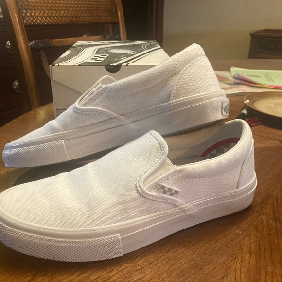 Vans Slip-ons - Picture 2 of 5